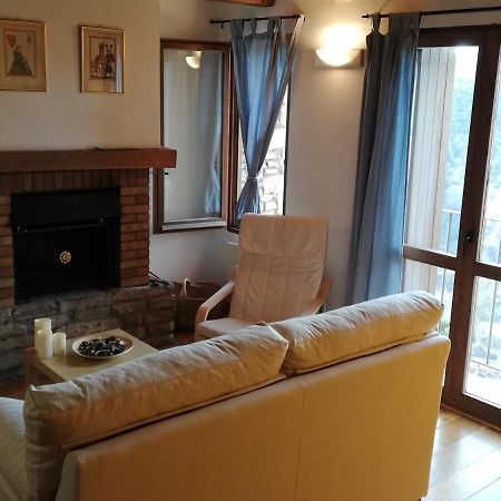 Coqueto Apartamento Duplex En Roda de Isábena Eksteriør billede